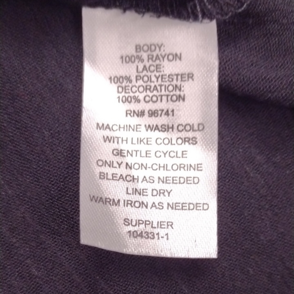NEW Elegant Black Women's Tunic with Lace Detailing - Picture 15 of 15